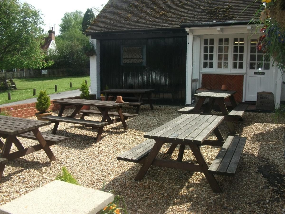 The Trusty Servant Inn Lyndhurst Eksteriør billede